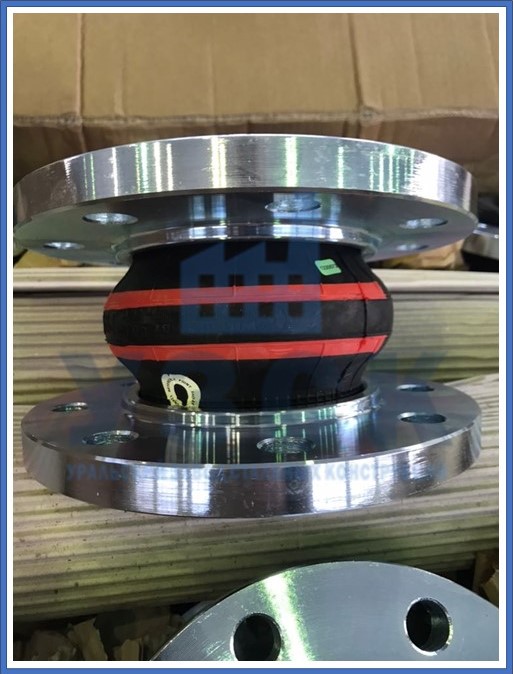 компенсатор резиновый фланцевый в Волгодонске