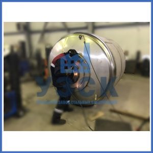 Купить ёмкости и баки из нержавеющей стали от завода УЗСК в Волгодонске